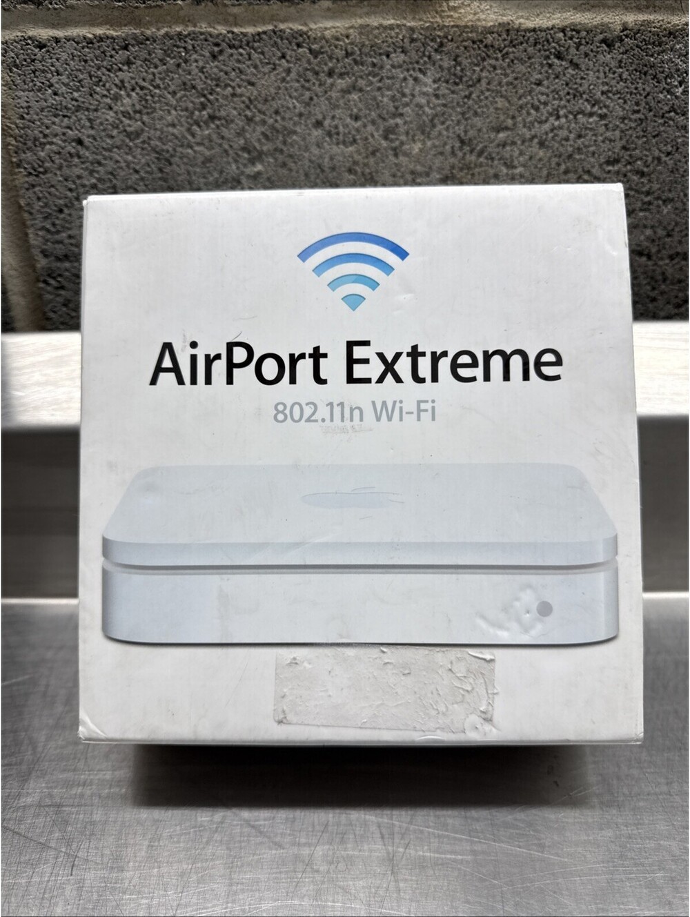 Apple AirPort Extreme MD031LL/A A1408 Router + Power Cable Clean Smoke Free